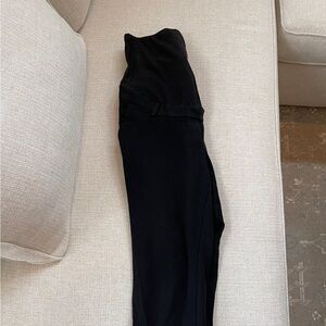H&M maternity pants.